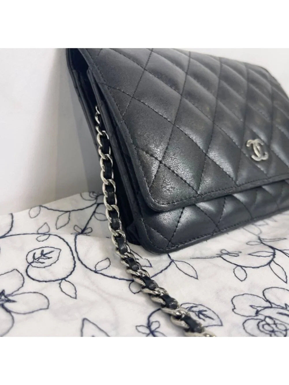 Chanel Chain Wallet Black Quilted Shoulder Bag